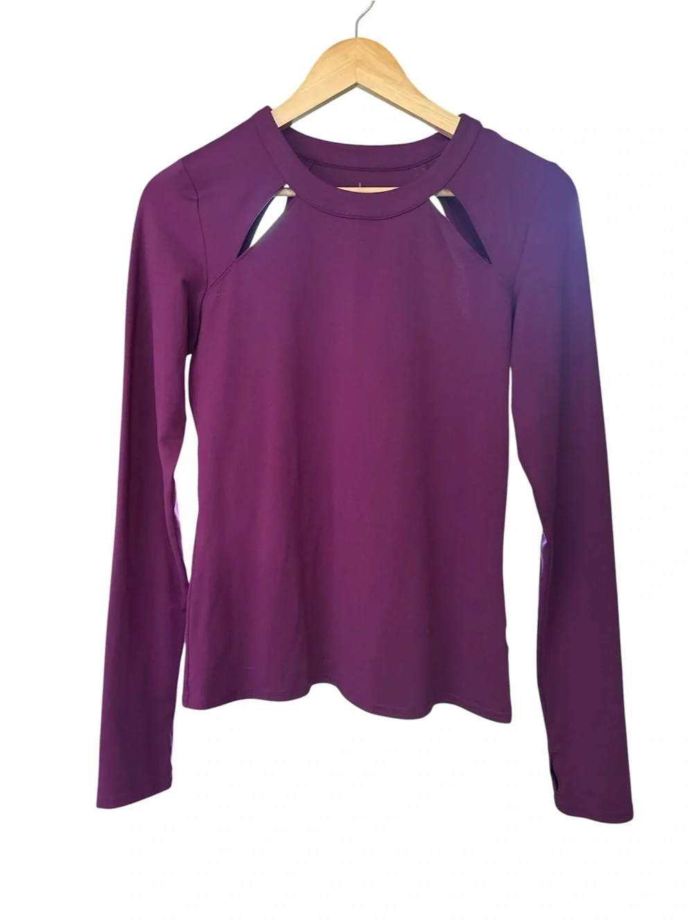 Alo Yoga Mantra Long Sleeve Cutout Top Purple Size Small